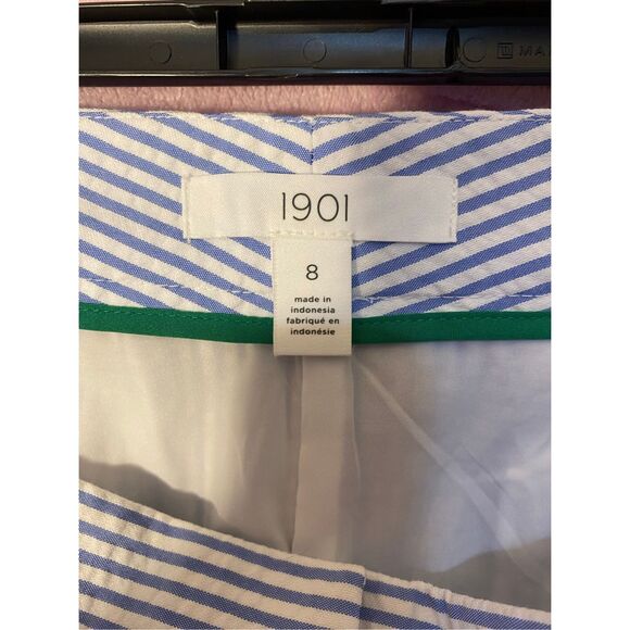 1901 NWT women’s striped seersucker, blue and white shorts. Size 8 - Picture 6 of 6